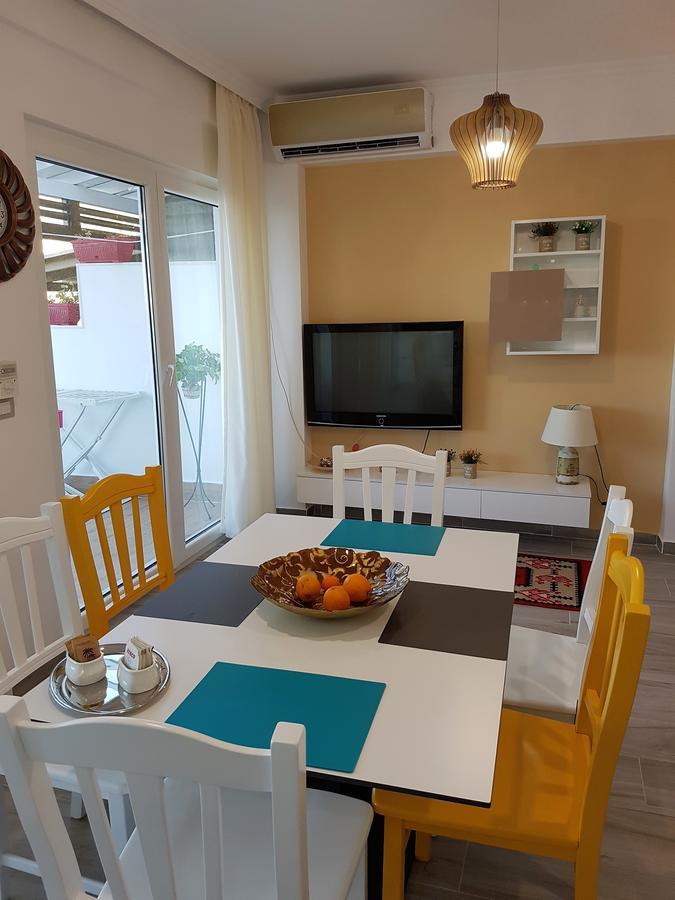 Sofia'S Holiday Apartment Vlorë Esterno foto