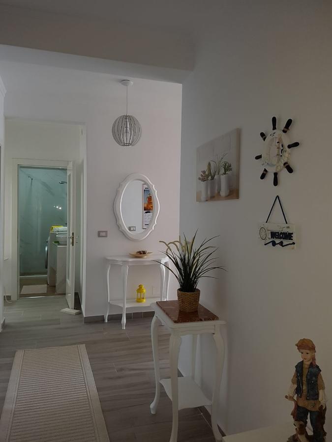 Sofia'S Holiday Apartment Vlorë Esterno foto